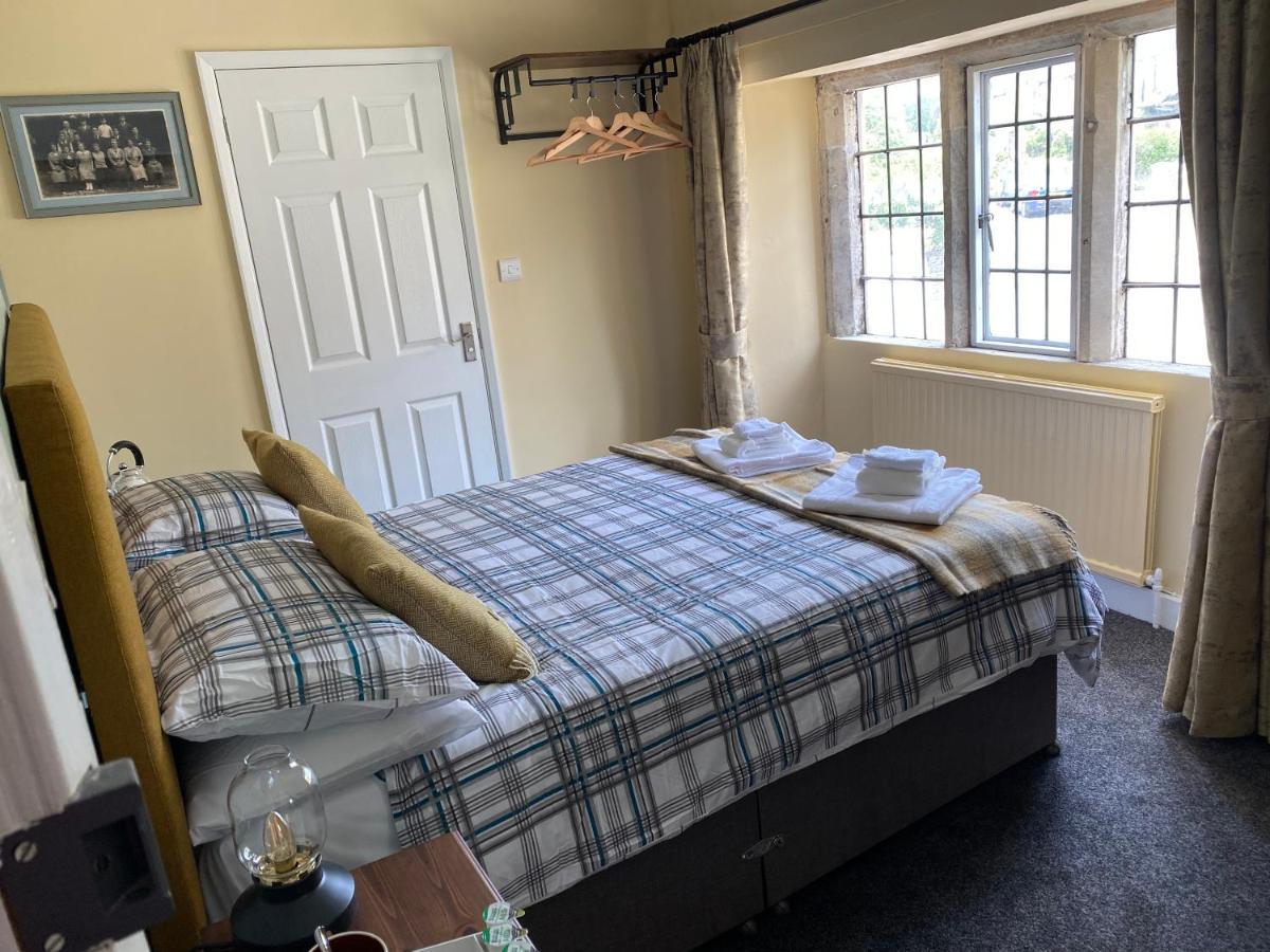 Bisley  Bear Inn - Bisley מראה חיצוני תמונה