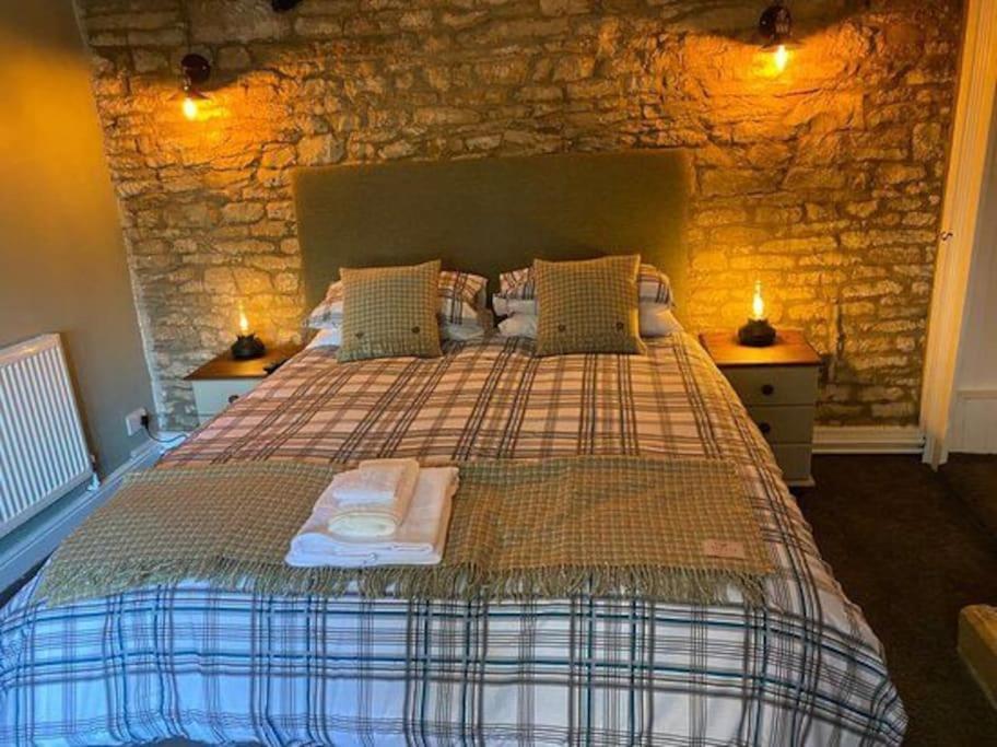 Bisley  Bear Inn - Bisley מראה חיצוני תמונה