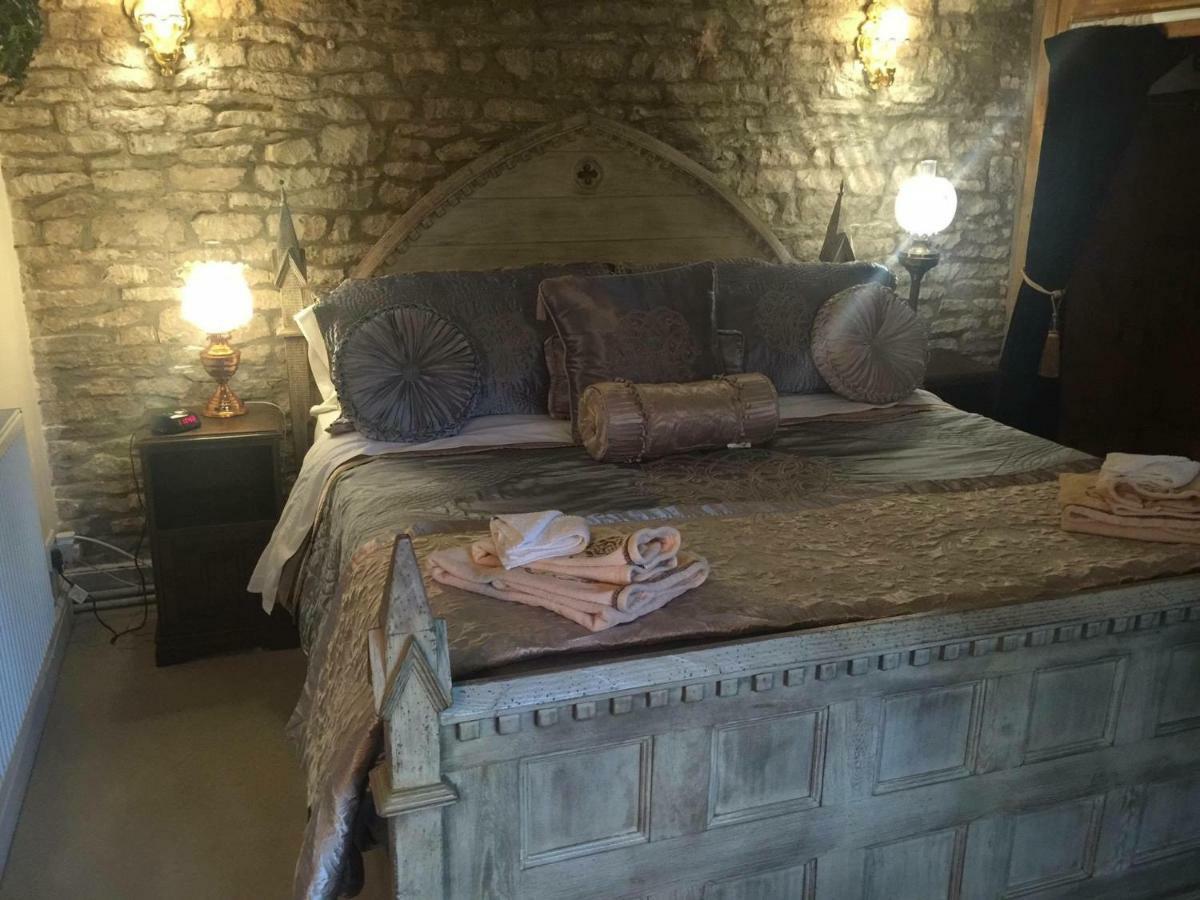 Bisley  Bear Inn - Bisley מראה חיצוני תמונה
